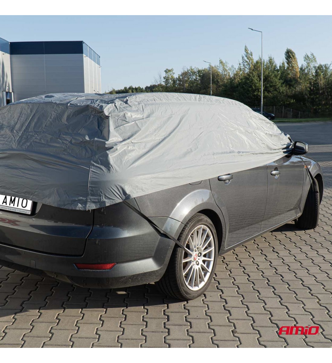 Husa pentru jumatate de masina - KOMBI Husa pentru jumatate de masina - KOMBI