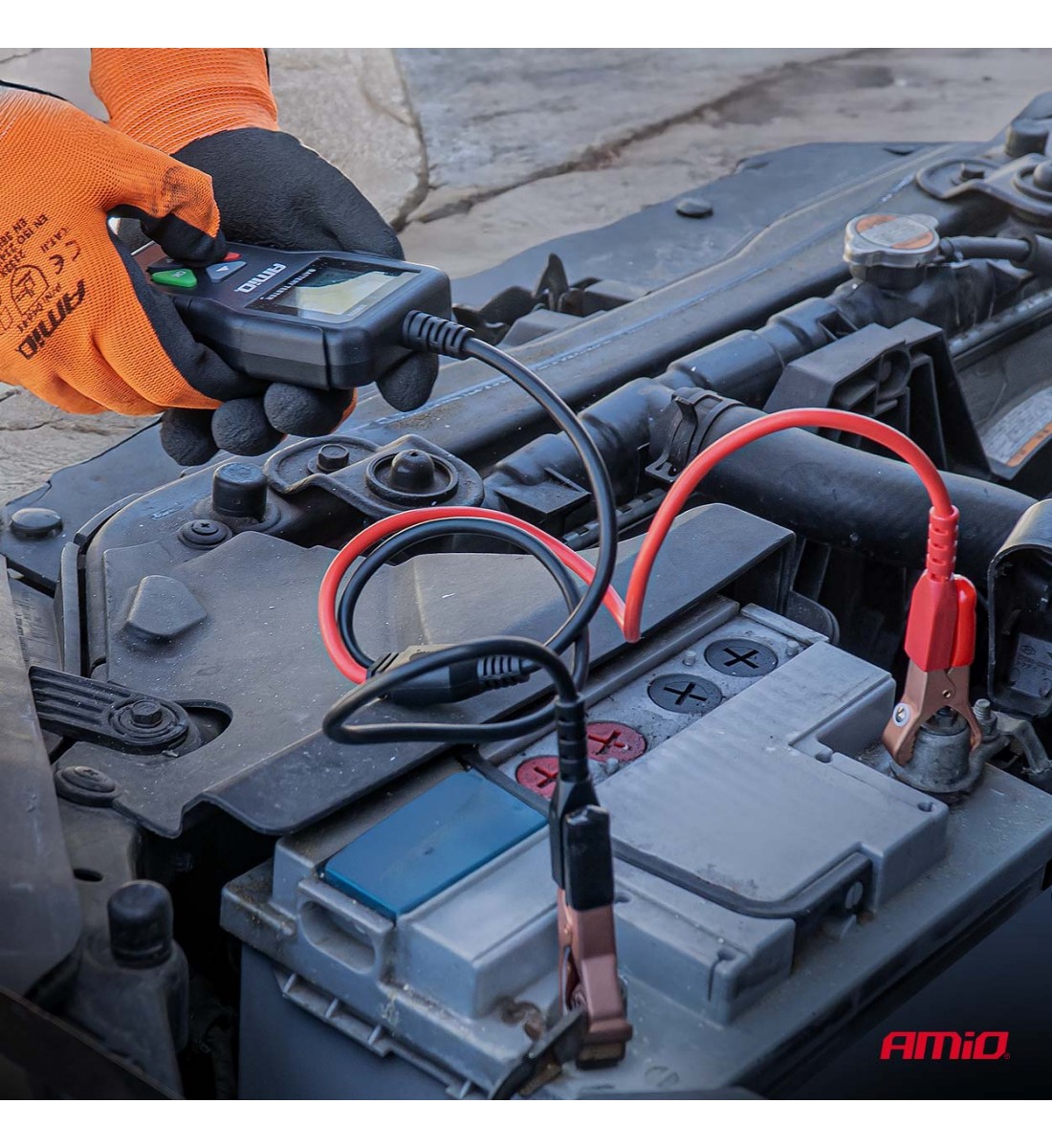 Tester digital profesional pentru baterii 2–220 Ah 6V 12V 24V AMIO-04920