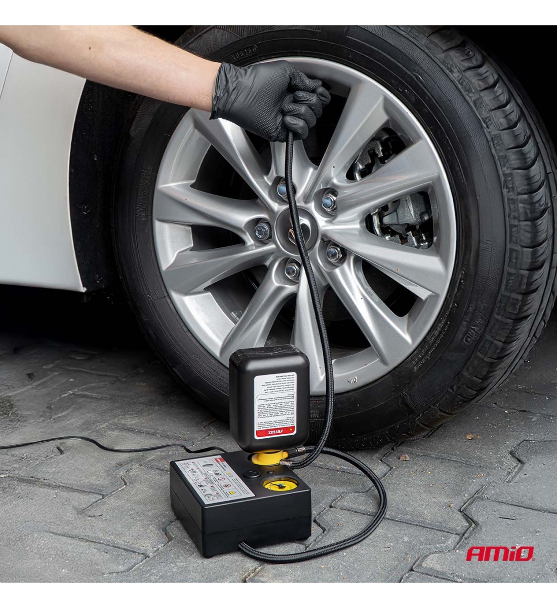 Kit de reparare și umflare anvelope 19 mm centimetru cilindru 12V AMIO-04929 Kit de reparare și umflare anvelope 19 mm centimetru cilindru 12V AMIO-04929