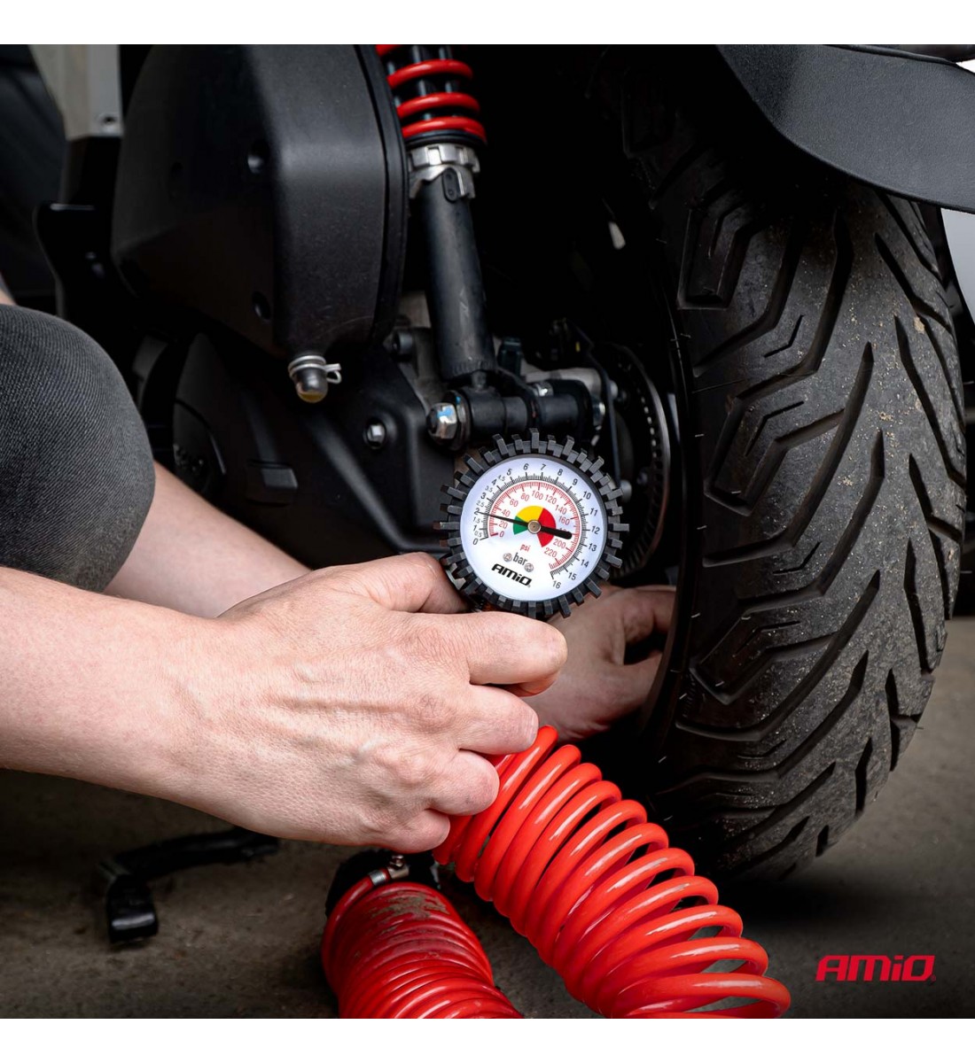 Manometru analogic 16 bar G 1/4" AMIO-04467