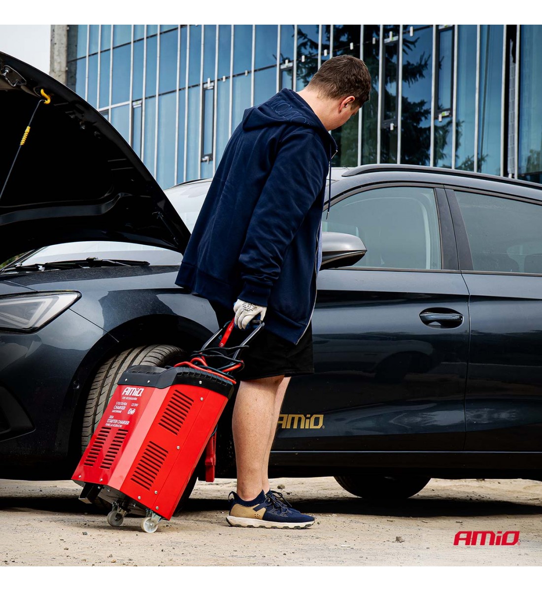 Redresor cu funcție de pornire max. 40A 12V 24V pornire 300A AMIO-04500