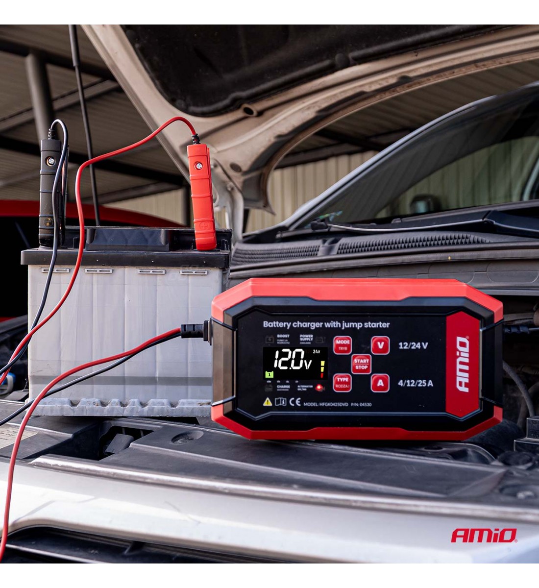 Încărcător digital de baterii BOOST AGM GEL STD LiFePo4 MAX 25A 12/24V PRO AMIO-04530