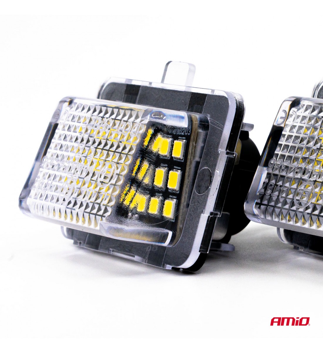 Lampă de înmatriculare CLP08 MERCEDES-BENZ AMIO-04547 Lampă de înmatriculare CLP08 MERCEDES-BENZ AMIO-04547